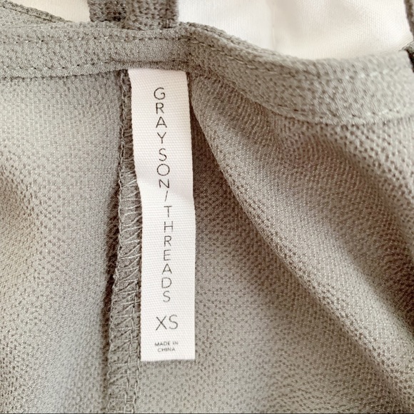 Grayson Threads Blouse - Picture 4 of 4